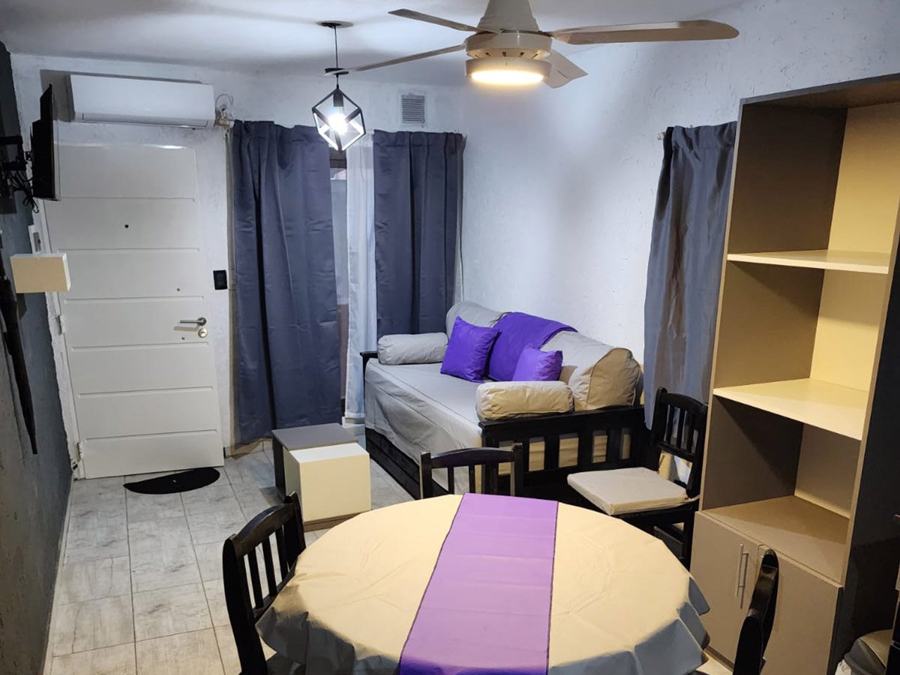 Cabaña deluxe con living moderno
